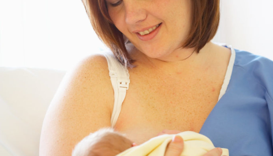 lactation mom breastfeeding